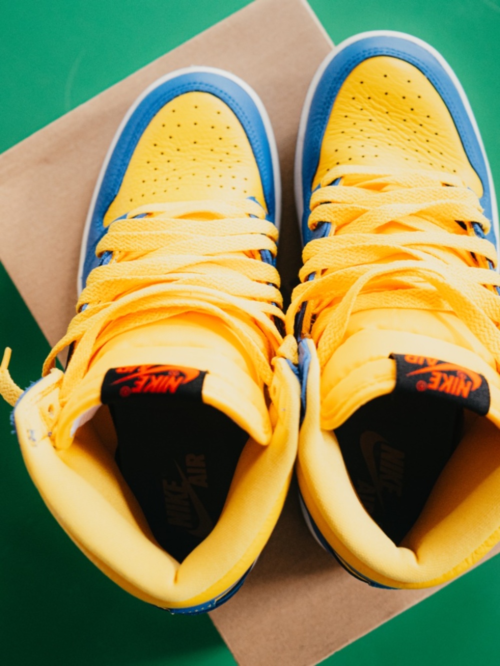 Jordan 1 High Reverse Laney - 7.5W - Picture 3 of 6